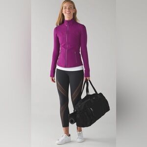 Lululemon Define Jacket 
Regal Plum
Size:6